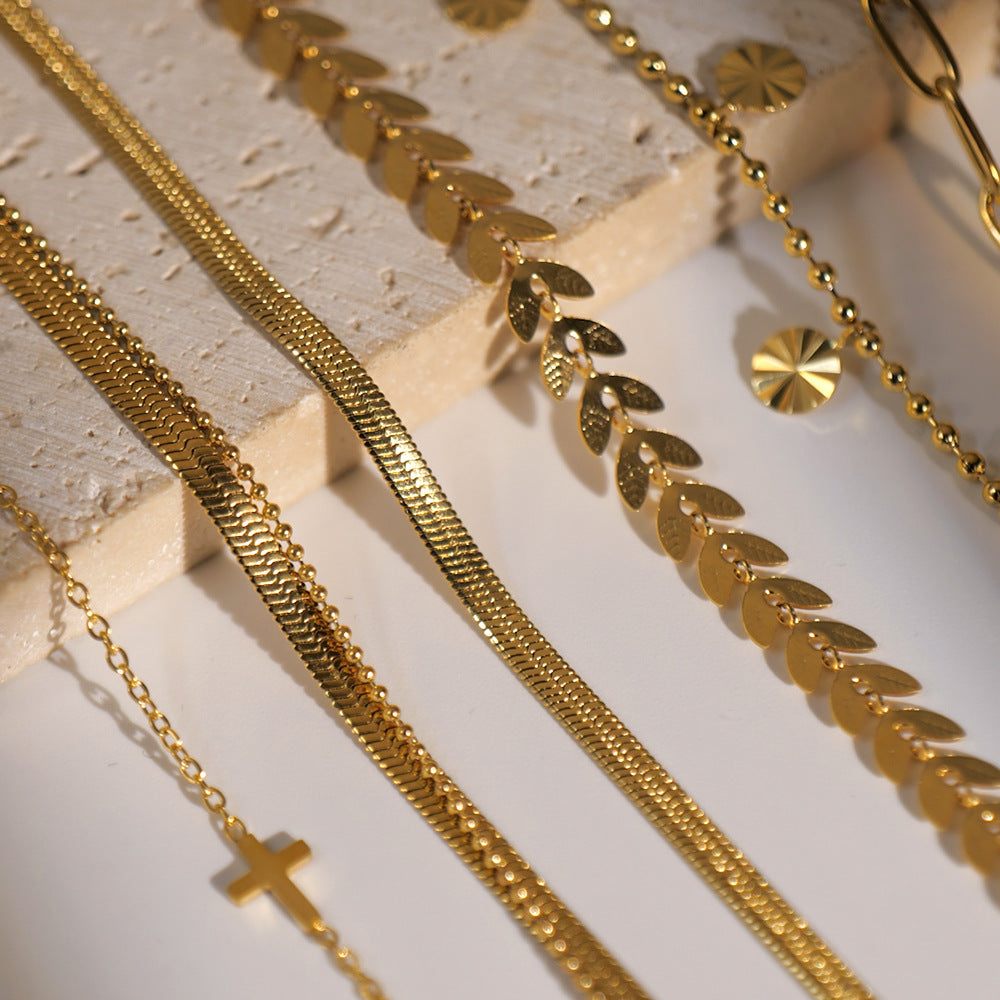 18K Gold Micro Cross Anklet – Minimalist Vintage Style