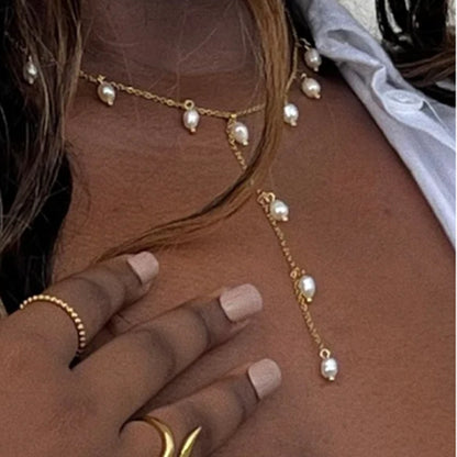 Sleek Titanium Steel Cross Necklace – Versatile Layer Piece