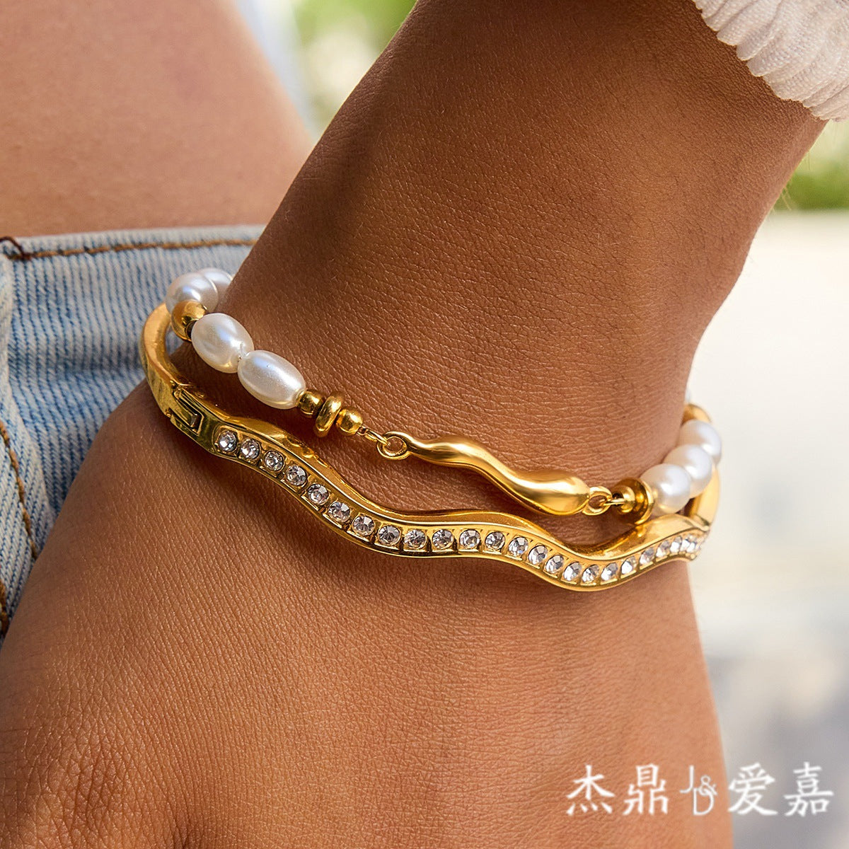 Tarnish-Free Stainless Steel Bangle with Crystal Detail