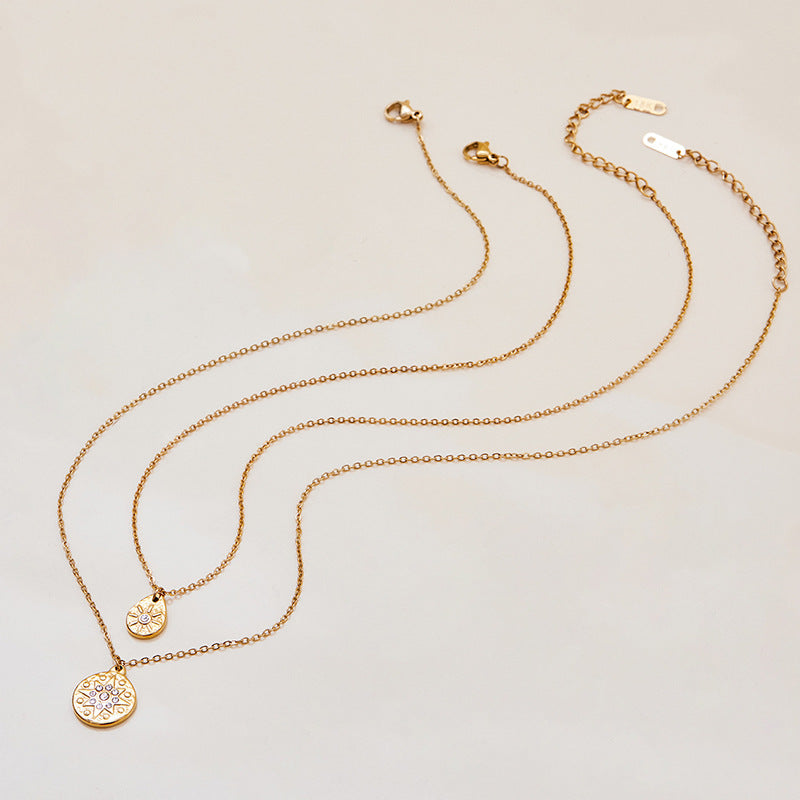 Crystal Star Pendant Necklace – Shiny & Minimalist