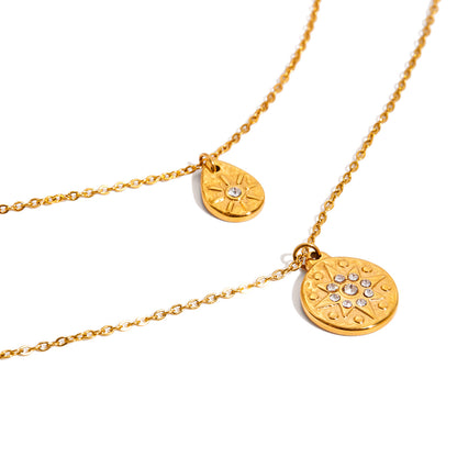 Crystal Star Pendant Necklace – Shiny & Minimalist