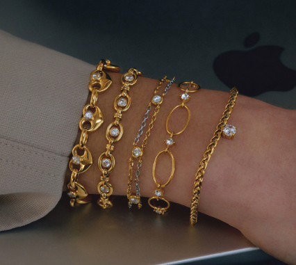 Gold Titanium Steel Heart Zircon Bracelet – Chic & Playful